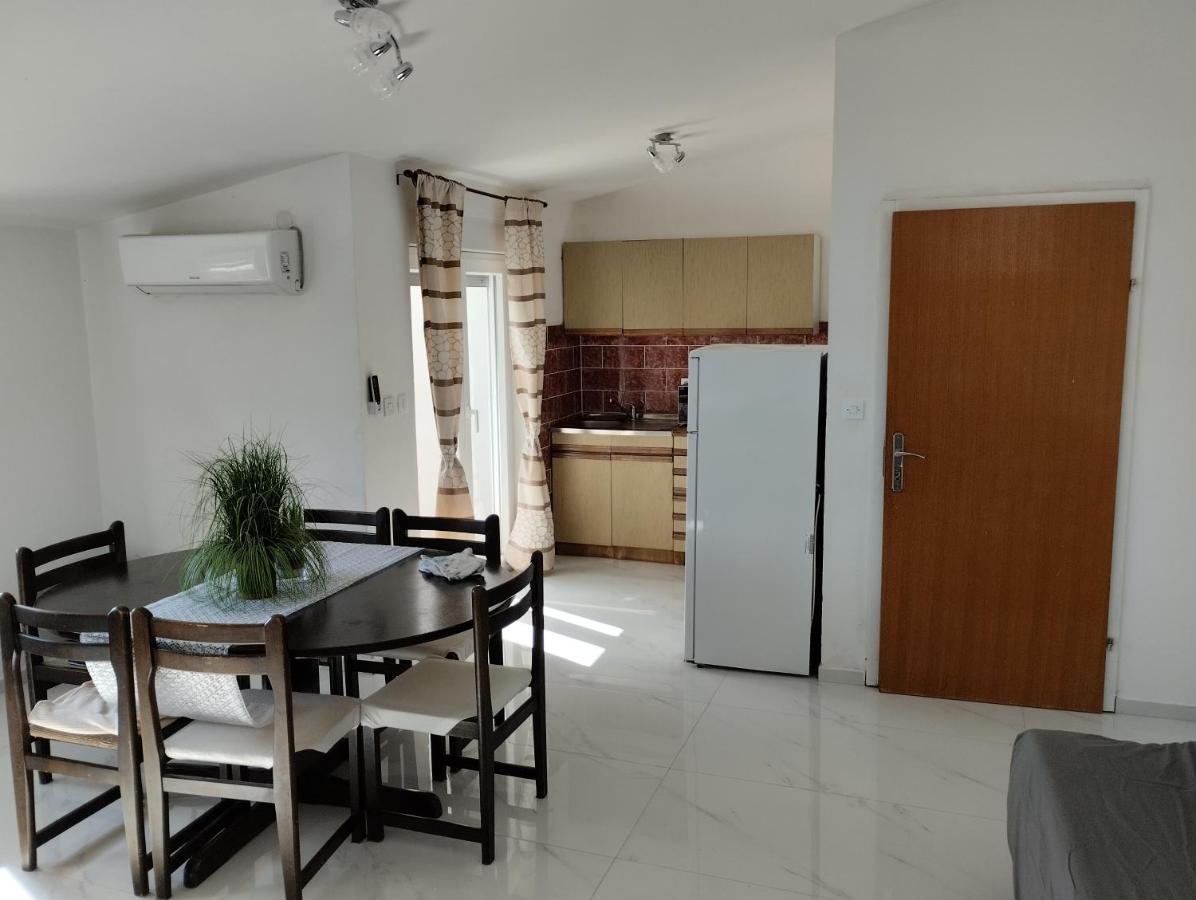 ז'אבוריץ' Braco Apartments By The Sea With A Sea View מראה חיצוני תמונה